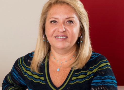 استطلاع رأي: سكان الإمارات مستعدون للعودة لممارسة حياتهم الاجتماعية والسفر بعد انتهاء الجائحة