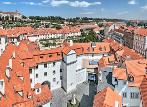 فندق الريتز كارلتون دي لا بييه، جنيف و أوغسطين، فندق اللوكشريكوليكشن، براغ يطلقون عرض غير مسبوق لتأجير الفنادق بأكملها