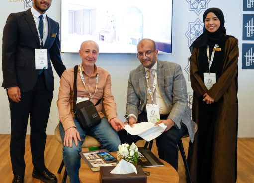 وقّعت 13 اتفاقية مع شركات دولية لاستقبال ضيوف الرحمن