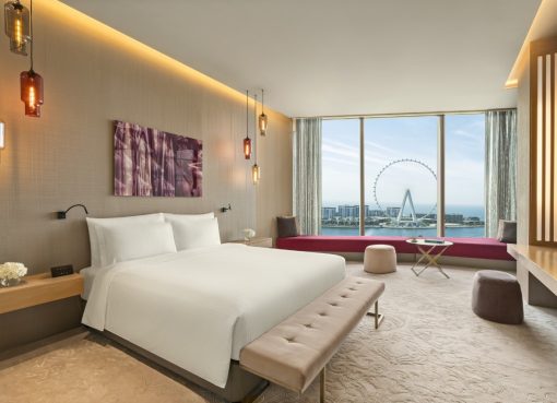 فندق ريكسوس بريميوم دبي يقدّم تجربة ضيافة فاخرة ومزايا استثنائية لضيوفه في قلب جميرا بيتش ريزيدنس