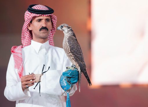 بيع صقرين بـ (578) ألف ريال في الليلة الـ 13 لمزاد نادي الصقور السعودي 2025